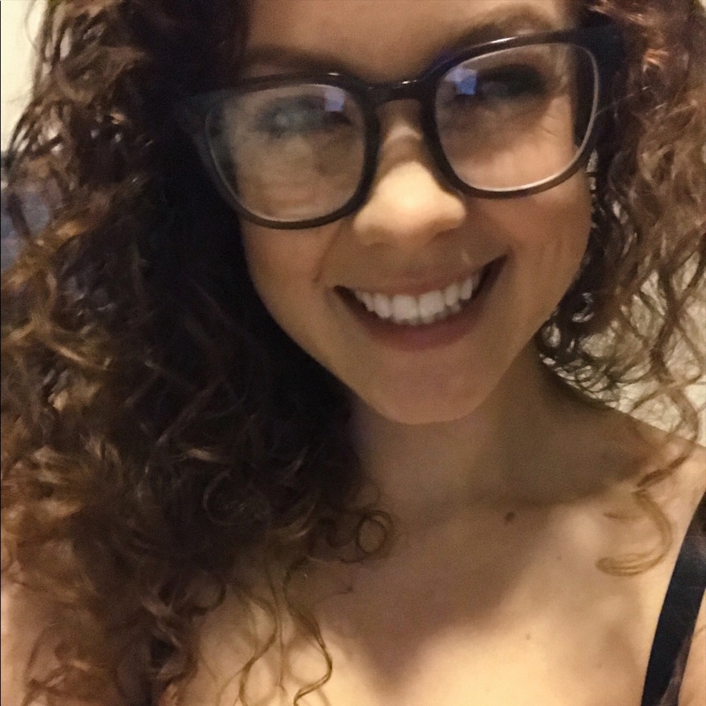 Meet your Posher, Kaitlyn